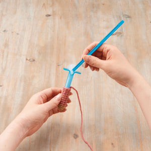 Clover Amigurumi Stuffing Tool