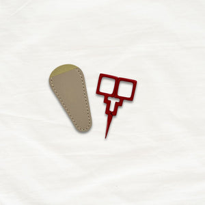 Kelmscott Designs Scissors with Sheath