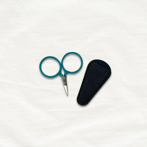 Kelmscott Designs Scissors with Sheath