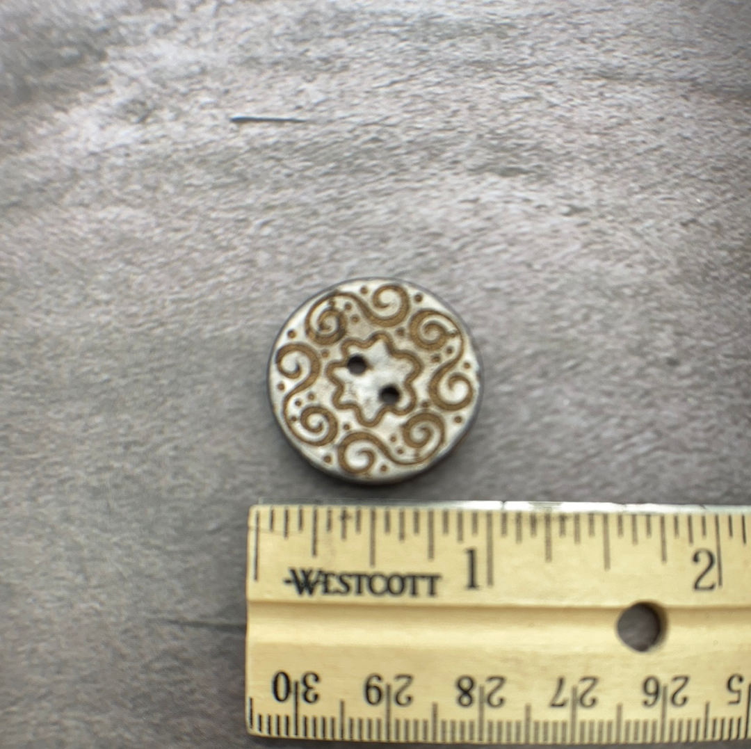 Silver best sale coloured buttons